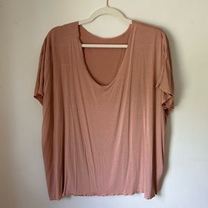 SHEIN, Dusty Rose Women’s V-neck Batwing Sleeve Tee